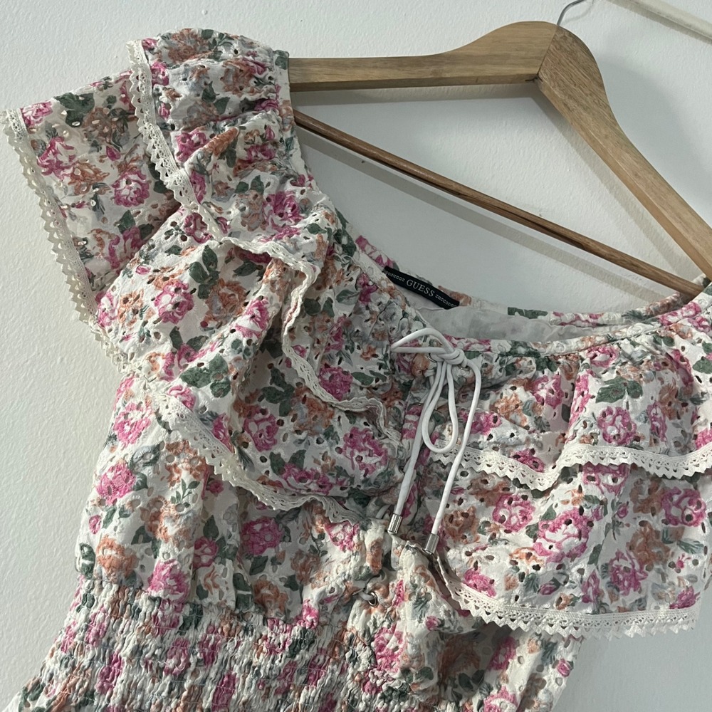 Guess Floral Eyelet Ruffle Scoop Neck Smocked Peplum Top XL Blouse Prairie Boho - Picture 3 of 15